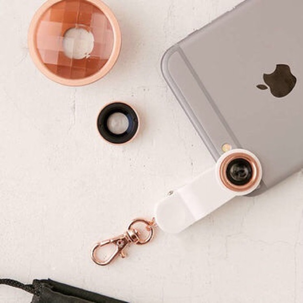 Urban Outfitters rose gold mobile lens kit